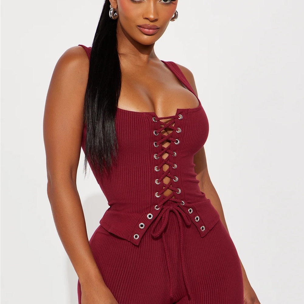 Sleeveless Lace-Up Ribbed Tank - Burgundy